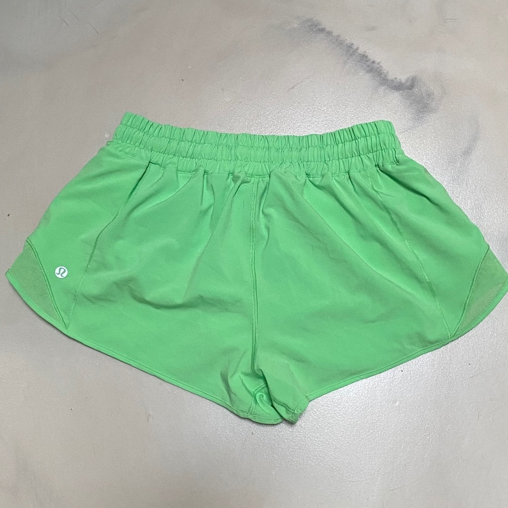 Hotty Hot Scream Green Lululemon Shorts